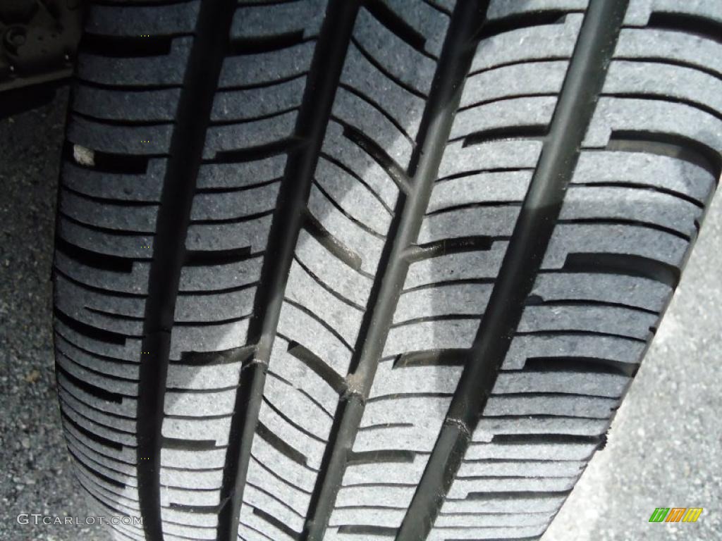 2010 Transit Connect XLT Passenger Wagon - Silver Metallic / Dark Gray photo #27