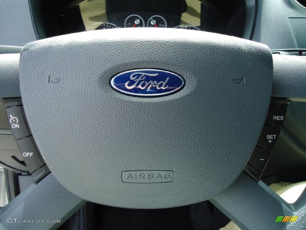 2010 Transit Connect XLT Passenger Wagon - Silver Metallic / Dark Gray photo #37