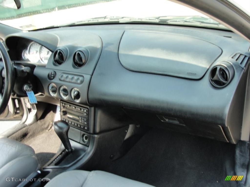 2001 Cougar V6 - Black / Medium Graphite photo #28