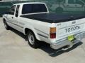 White - Pickup Deluxe Extended Cab Photo No. 5