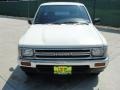 White - Pickup Deluxe Extended Cab Photo No. 8
