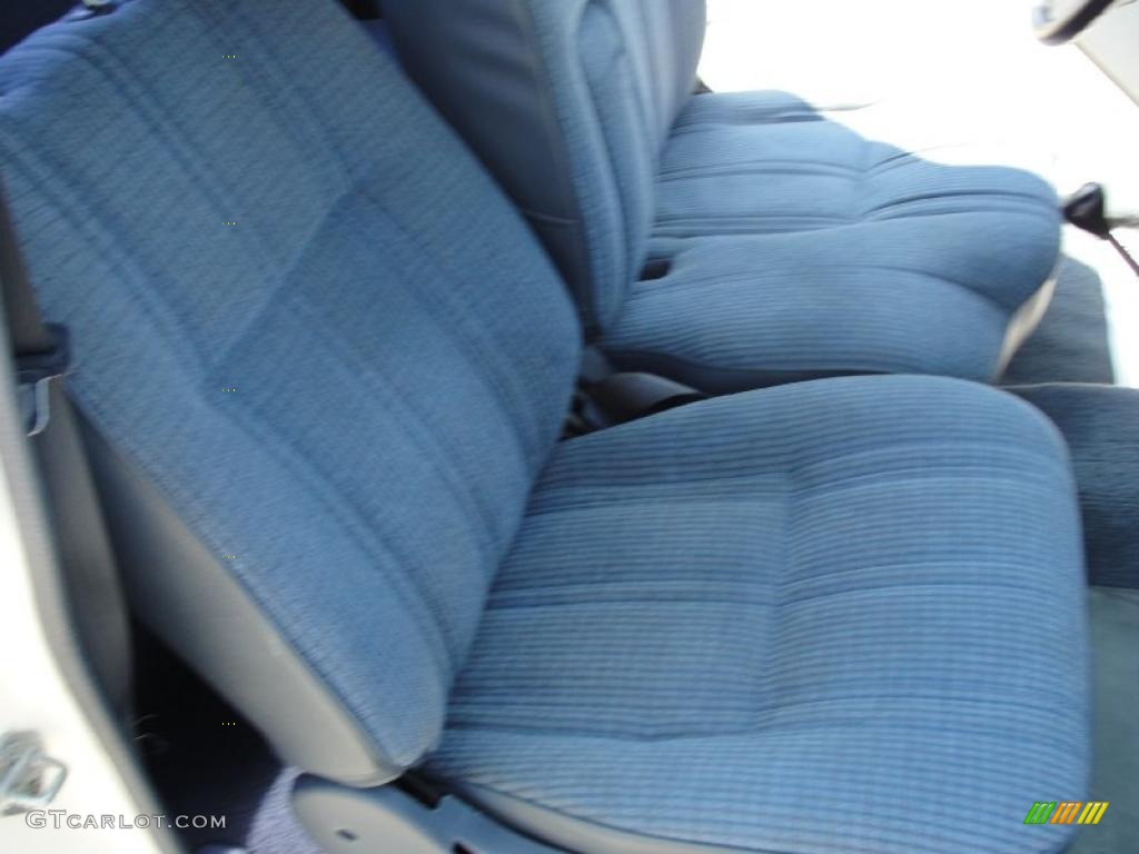 1990 Pickup Deluxe Extended Cab - White / Blue photo #20