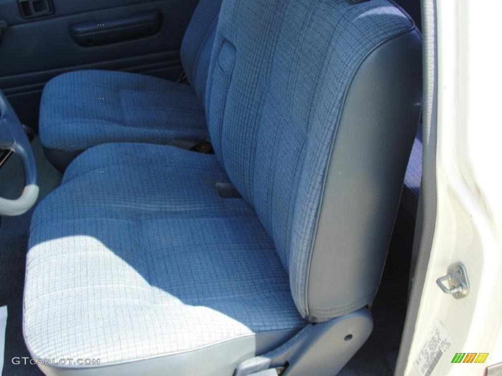 1990 Pickup Deluxe Extended Cab - White / Blue photo #22