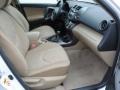 Super White - RAV4 4WD Photo No. 10