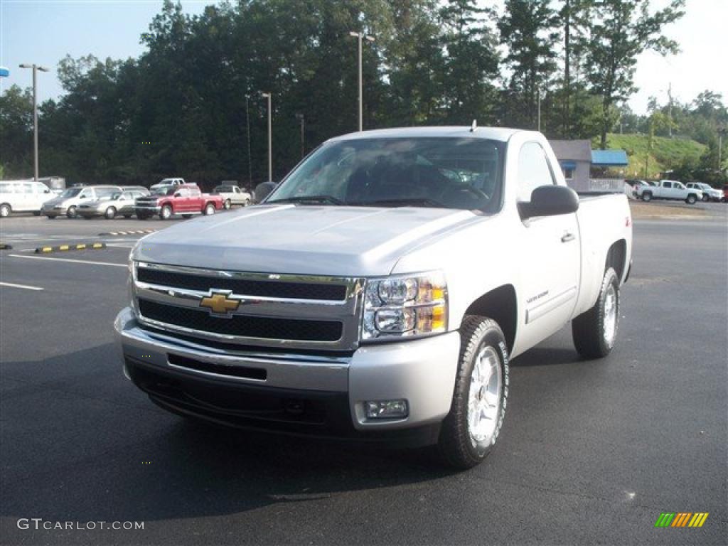 2011 Silverado 1500 LT Regular Cab 4x4 - Sheer Silver Metallic / Ebony photo #2