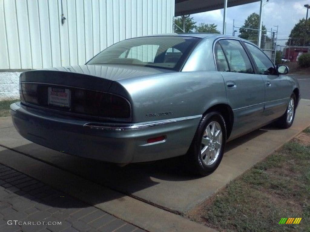 2004 Park Avenue  - Silver Blue Ice Metallic / Light Cashmere photo #16