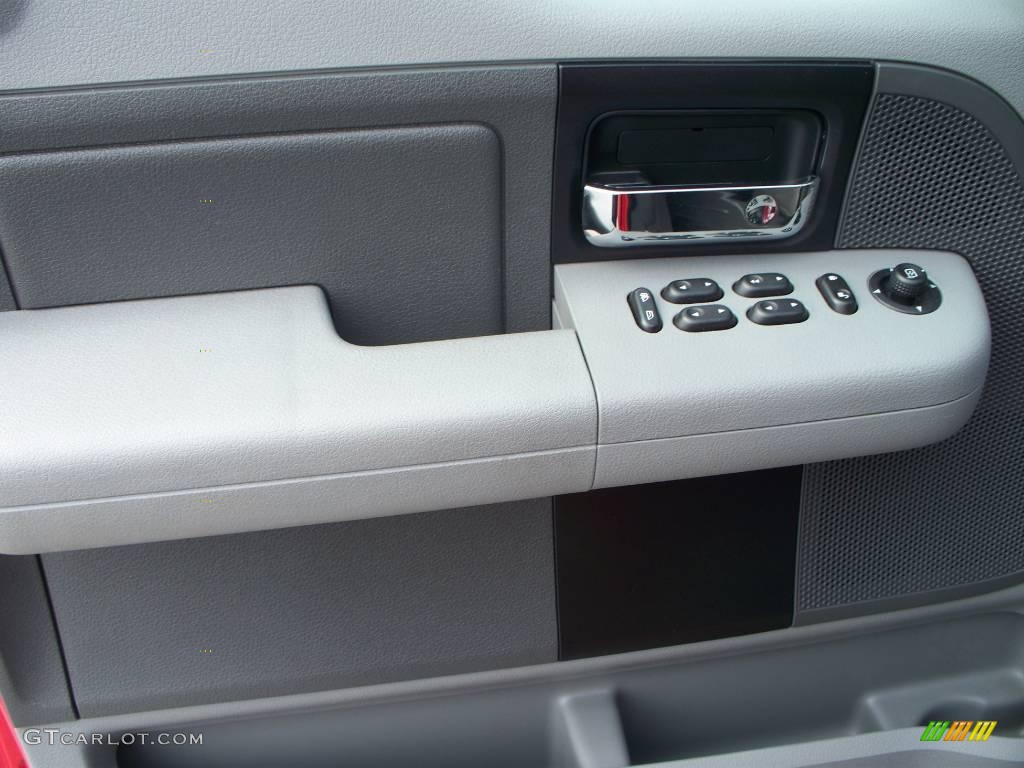 2006 F150 XLT SuperCrew - Bright Red / Medium/Dark Flint photo #18