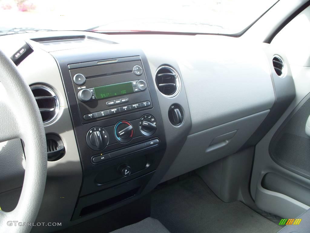 2006 F150 XLT SuperCrew - Bright Red / Medium/Dark Flint photo #34