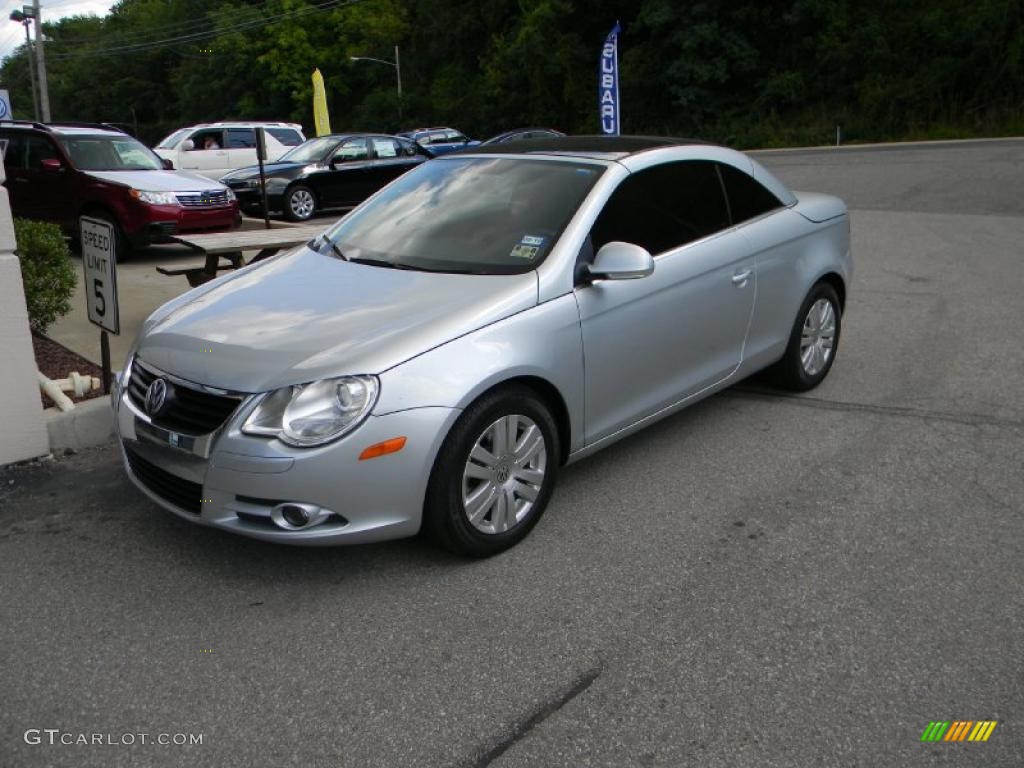 Silver Essence Metallic Volkswagen Eos