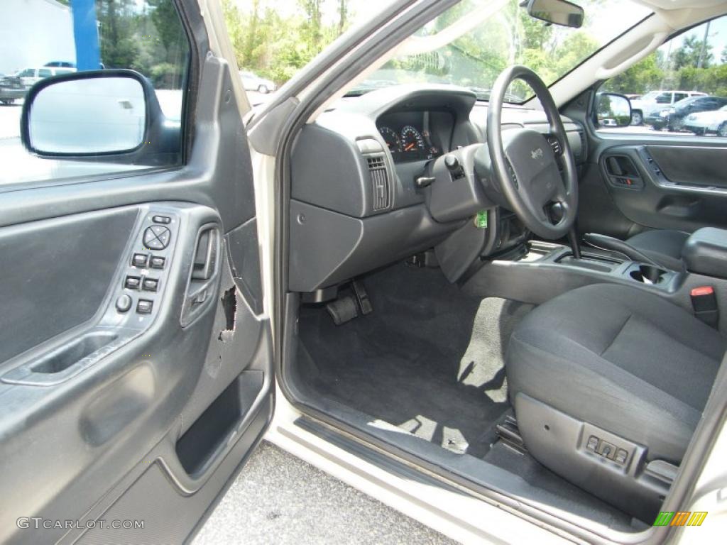 2004 Grand Cherokee Laredo - Graphite Metallic / Dark Slate Gray photo #13
