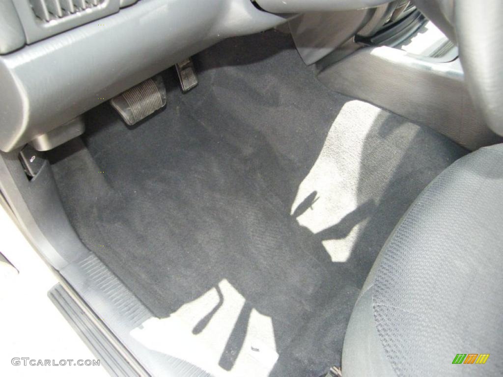 2004 Grand Cherokee Laredo - Graphite Metallic / Dark Slate Gray photo #16