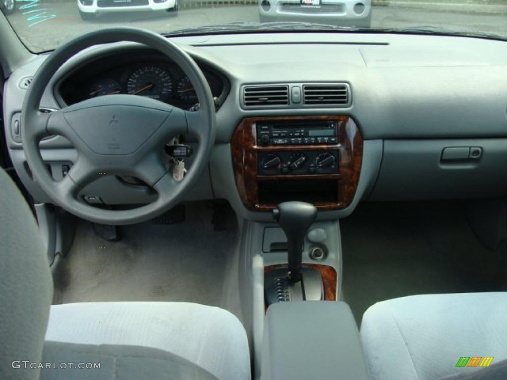 2001 Galant ES - Sherwood Green Pearl / Gray photo #11