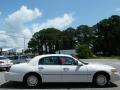 2000 Vibrant White Lincoln Town Car Executive  photo #6