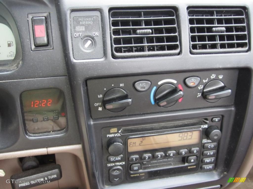 2002 Tacoma Regular Cab 4x4 - Impulse Red Pearl / Oak photo #7