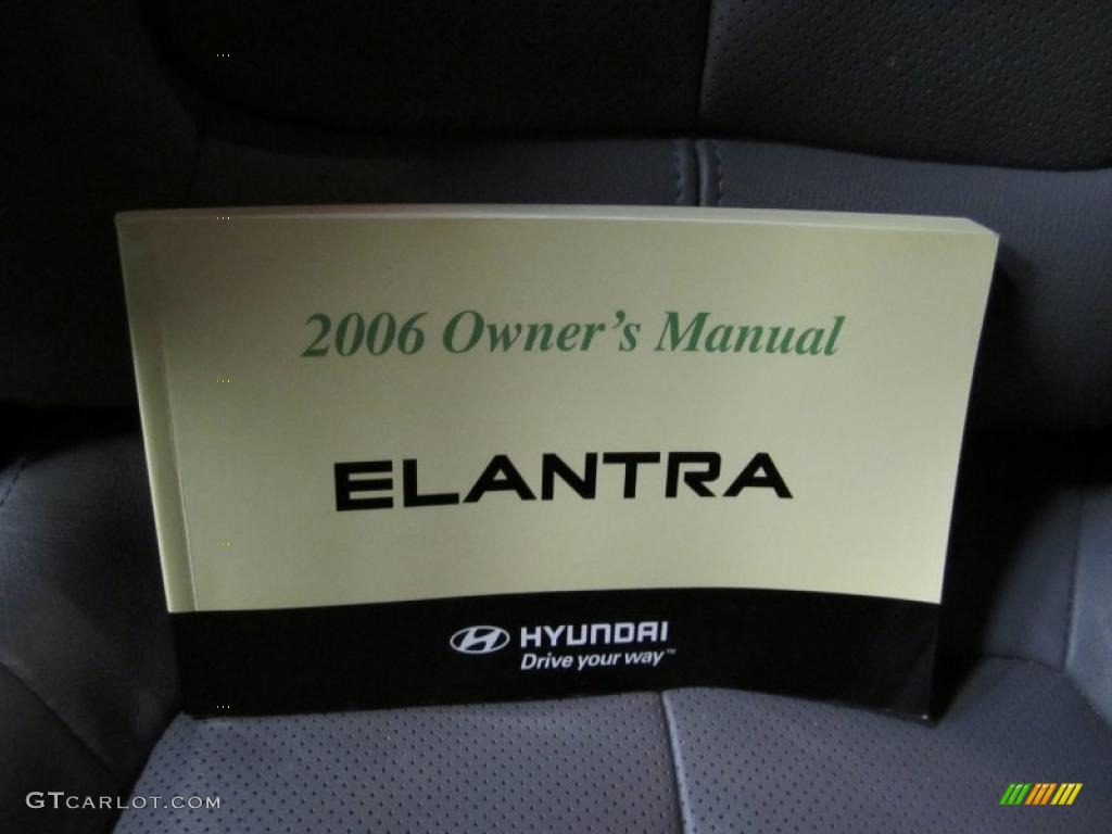 2006 Elantra GT Hatchback - Ebony Black / Gray photo #11