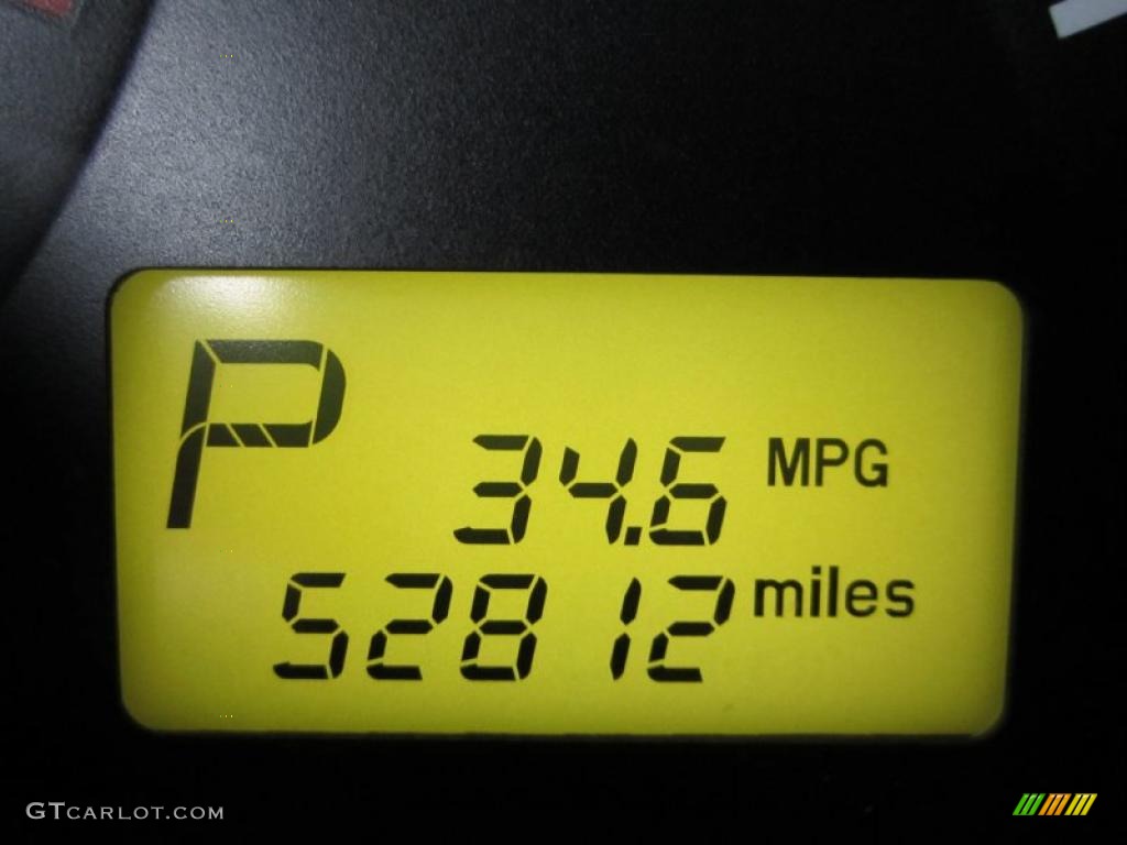 2006 Elantra GT Hatchback - Ebony Black / Gray photo #16