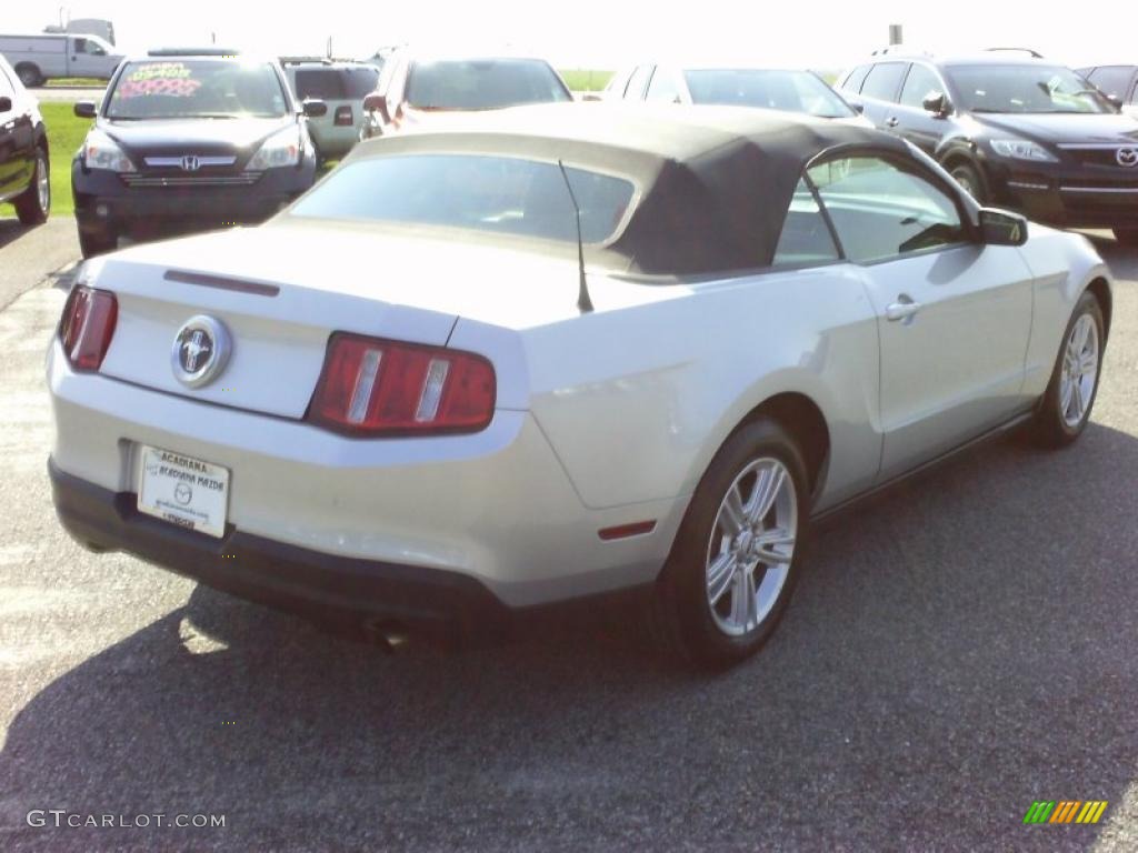 2010 Mustang V6 Premium Convertible - Brilliant Silver Metallic / Stone photo #5