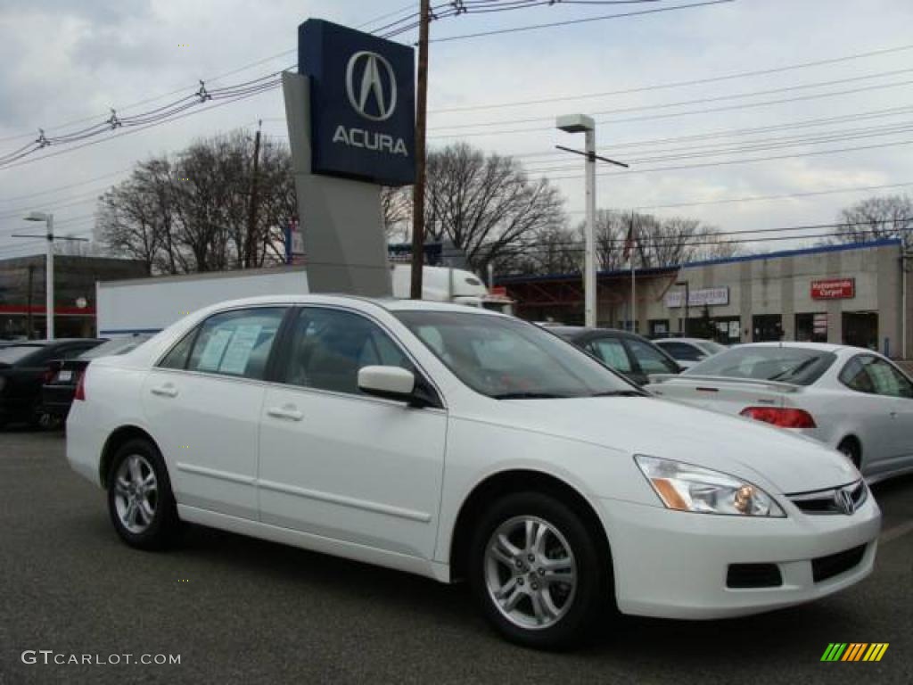 2006 Accord EX-L Sedan - Taffeta White / Ivory photo #1