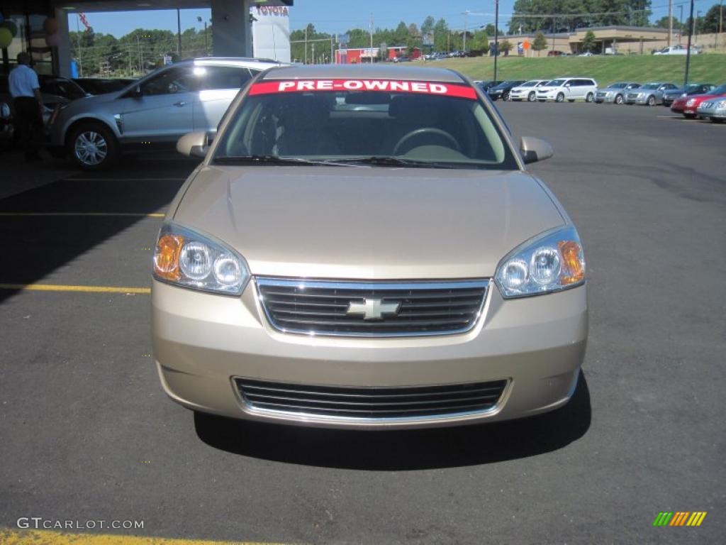 2007 Malibu Maxx LT Wagon - Sandstone Metallic / Cashmere Beige photo #7