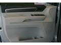 Mercury Silver Metallic - Routan SE Photo No. 12
