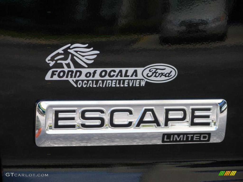 2011 Escape Limited V6 - Tuxedo Black Metallic / Charcoal Black photo #4
