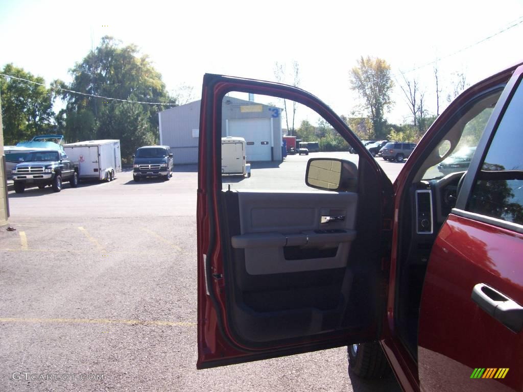 2009 Ram 1500 SLT Quad Cab 4x4 - Inferno Red Crystal Pearl / Dark Slate Gray photo #13