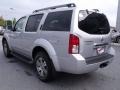 2010 Silver Lightning Metallic Nissan Pathfinder SE  photo #3