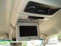 Butane Blue Pearl - Grand Caravan SXT Photo No. 21