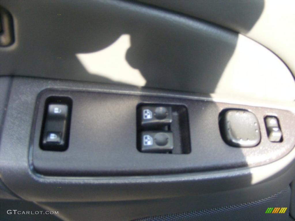 2004 Silverado 1500 Z71 Extended Cab 4x4 - Dark Gray Metallic / Dark Charcoal photo #10