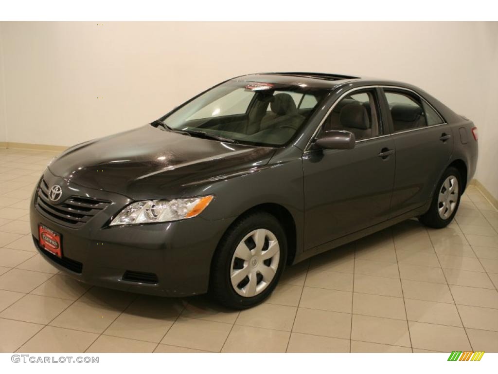 2008 Camry LE V6 - Magnetic Gray Metallic / Bisque photo #3