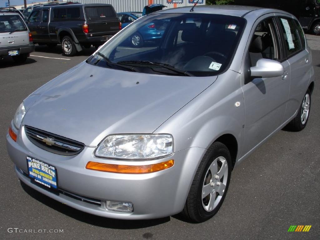 2007 Aveo 5 LS Hatchback - Cosmic Silver / Charcoal Black photo #1