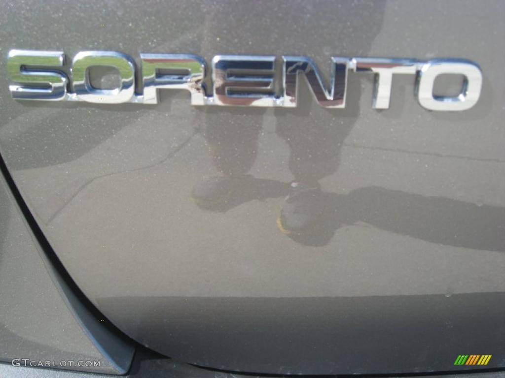 2011 Sorento LX AWD - Titanium Silver / Black photo #7