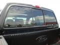 2005 Black Ford F250 Super Duty Lariat Crew Cab 4x4  photo #28