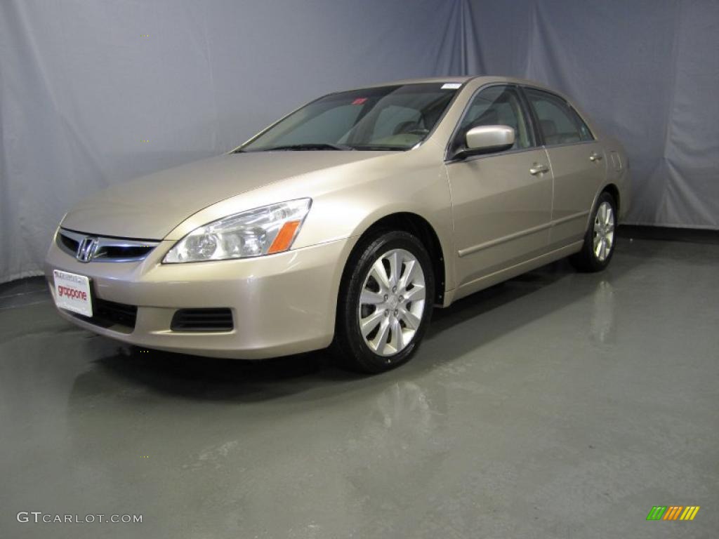 2006 Accord EX-L V6 Sedan - Desert Mist Metallic / Ivory photo #1