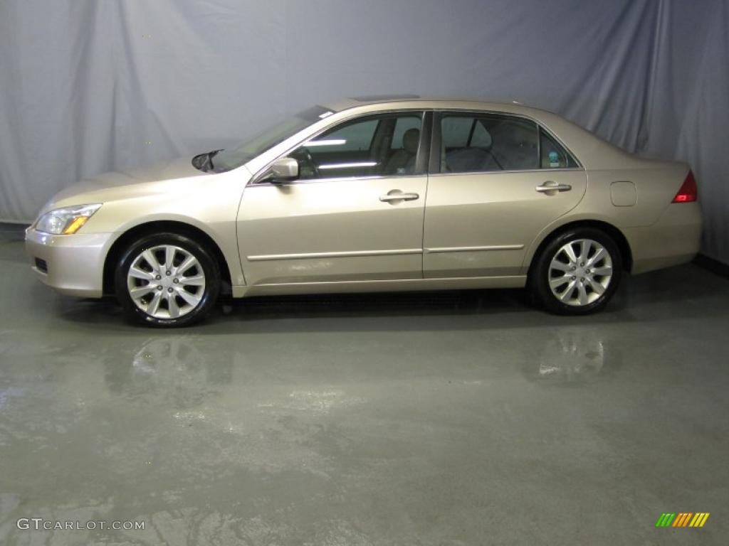 2006 Accord EX-L V6 Sedan - Desert Mist Metallic / Ivory photo #2