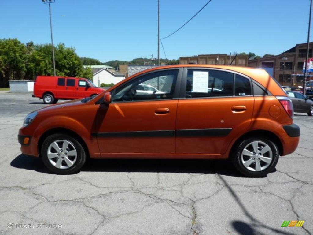 2009 Rio Rio5 LX Hatchback - Sunset Orange / Gray photo #6