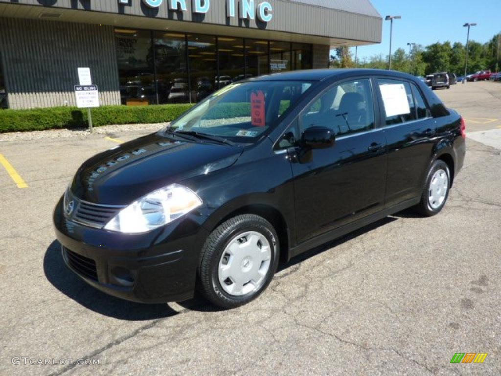 2007 Versa S - Super Black / Charcoal photo #8