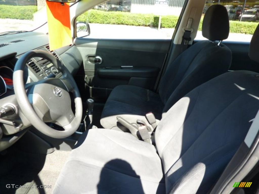 2007 Versa S - Super Black / Charcoal photo #10