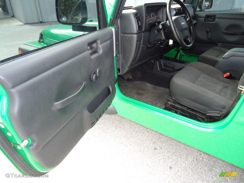 2004 Wrangler Sport 4x4 - Electric Lime Green Pearl / Dark Slate Gray photo #4