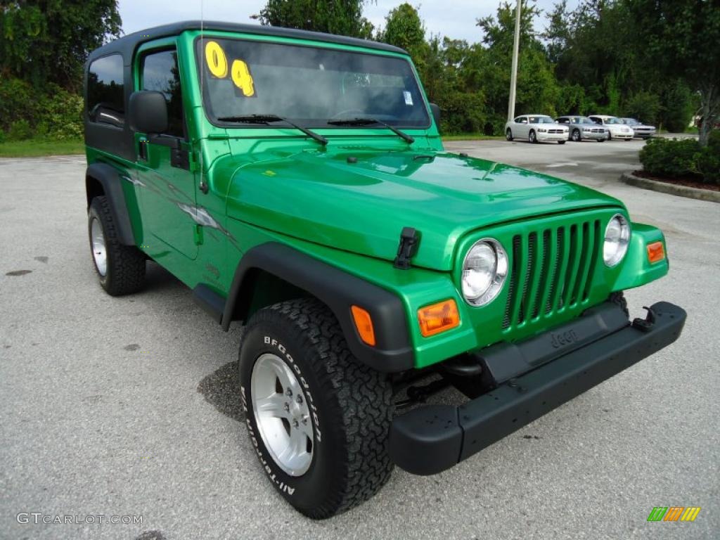 2004 Wrangler Sport 4x4 - Electric Lime Green Pearl / Dark Slate Gray photo #12