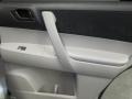 Classic Silver Metallic - Highlander 4WD Photo No. 12