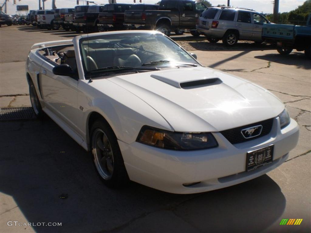 2001 Mustang GT Convertible - Oxford White / Medium Parchment photo #3