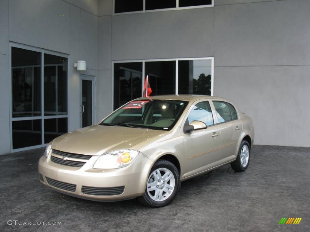 2005 Cobalt LS Sedan - Sandstone Metallic / Neutral Beige photo #1