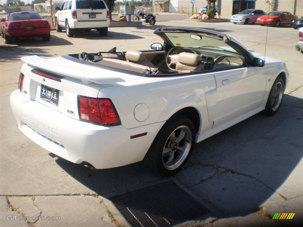 2001 Mustang GT Convertible - Oxford White / Medium Parchment photo #5
