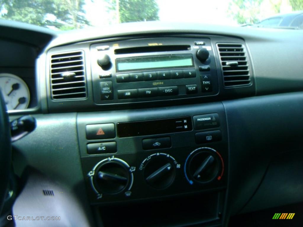 2005 Corolla S - Silver Streak Mica / Black photo #11