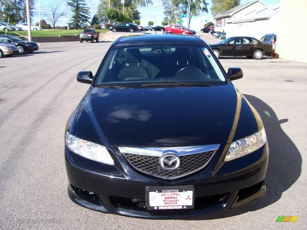 2004 MAZDA6 i Sedan - Onyx Black / Black photo #32