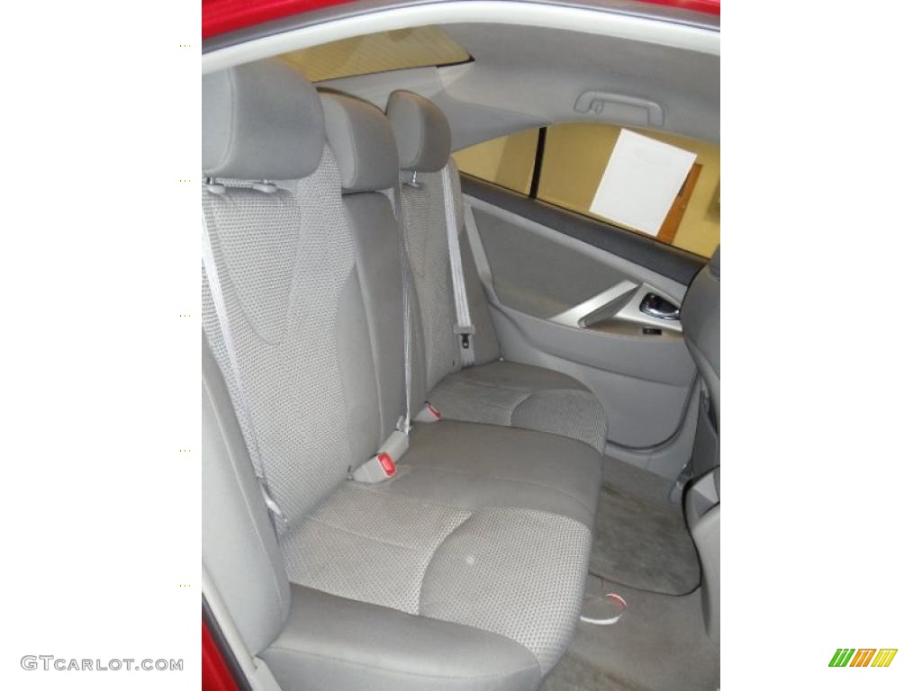 2010 Camry SE - Barcelona Red Metallic / Dark Charcoal photo #18