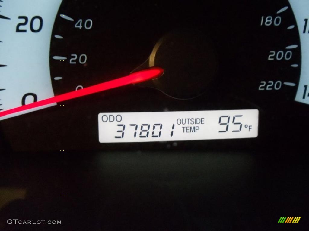 2010 Camry SE - Barcelona Red Metallic / Dark Charcoal photo #25