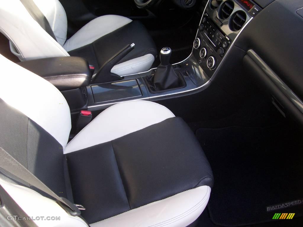 2006 MAZDA6 MAZDASPEED6 Sport - Whitewater Pearl Mica / Black/White photo #24