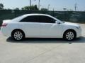 Super White - Camry XLE V6 Photo No. 2